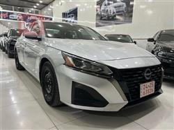 نیسان ئەلتیما